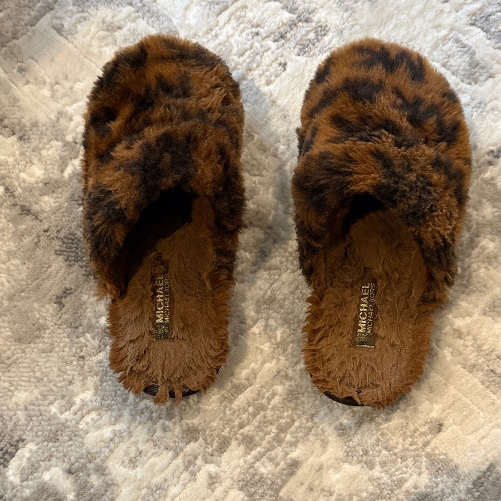 Michael Kors Fuzzy Logo Women's Slippers